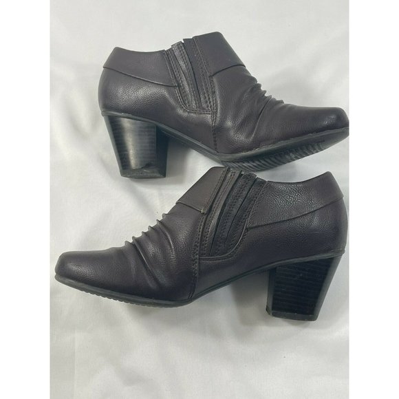 Bare Traps Ankle Booties Brown Side Zipper "Margie" Size 6.5 M Boots Classy Chic - Picture 3 of 10